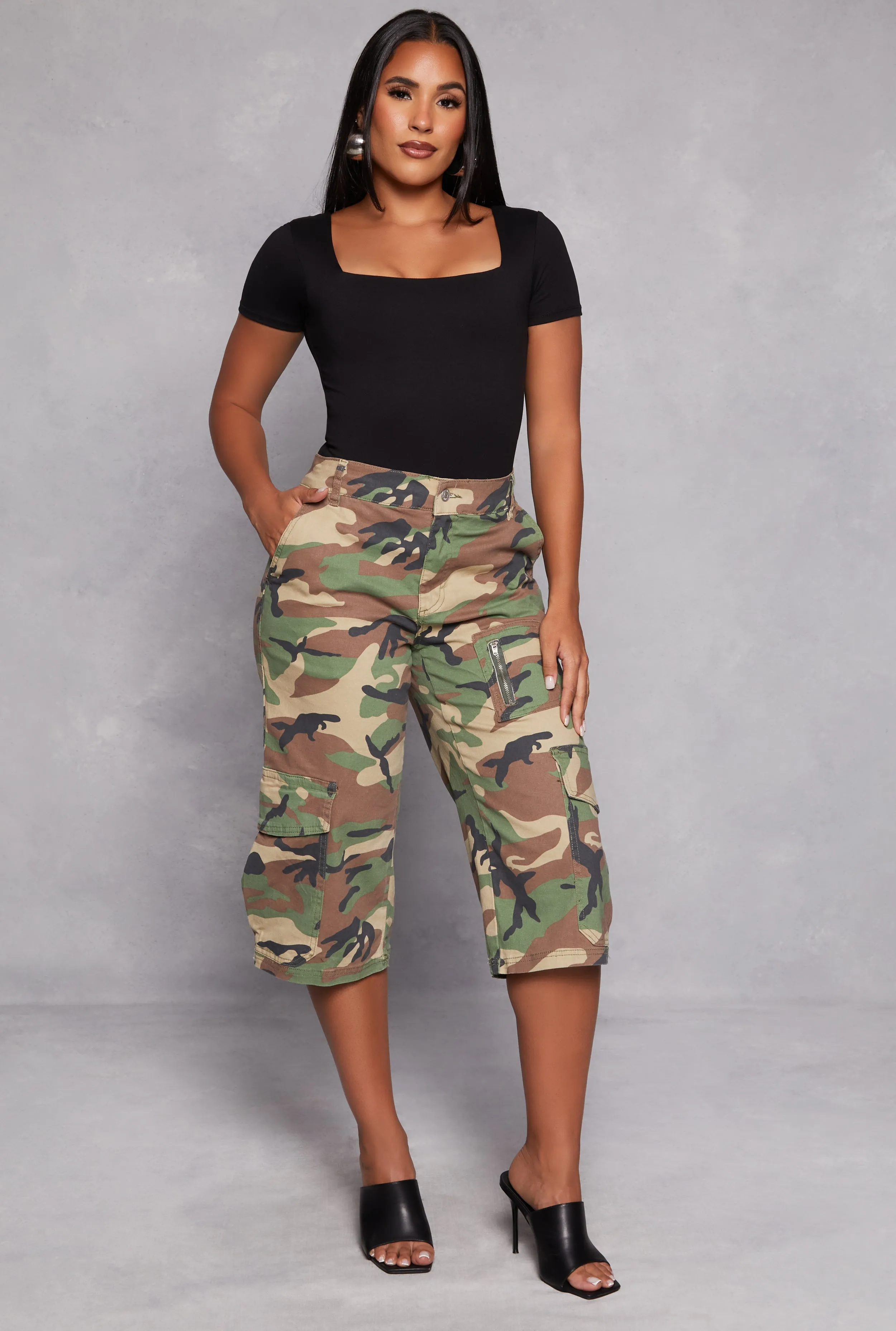 Basic Square Neck Short Sleeve Bodysuit