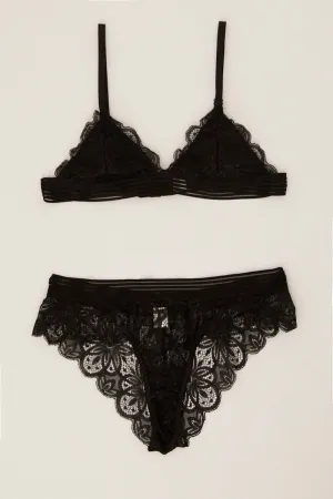 Black Lace Lingerie Set