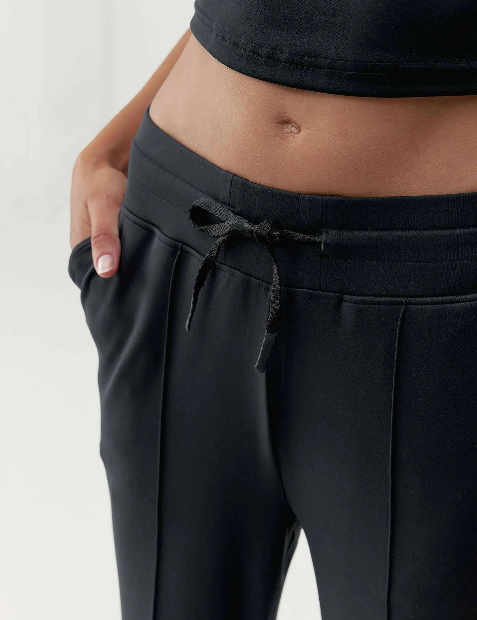 Leila Pant - Black
