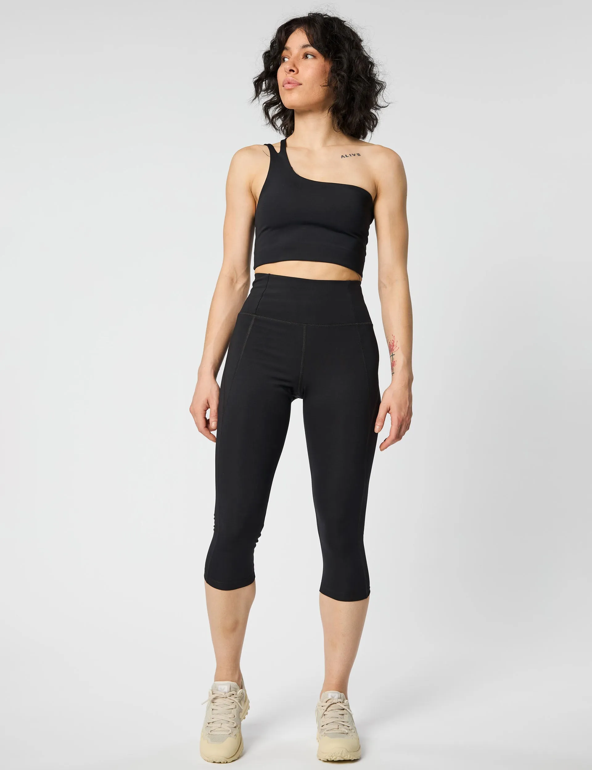 Uma One Shoulder Bra - Black