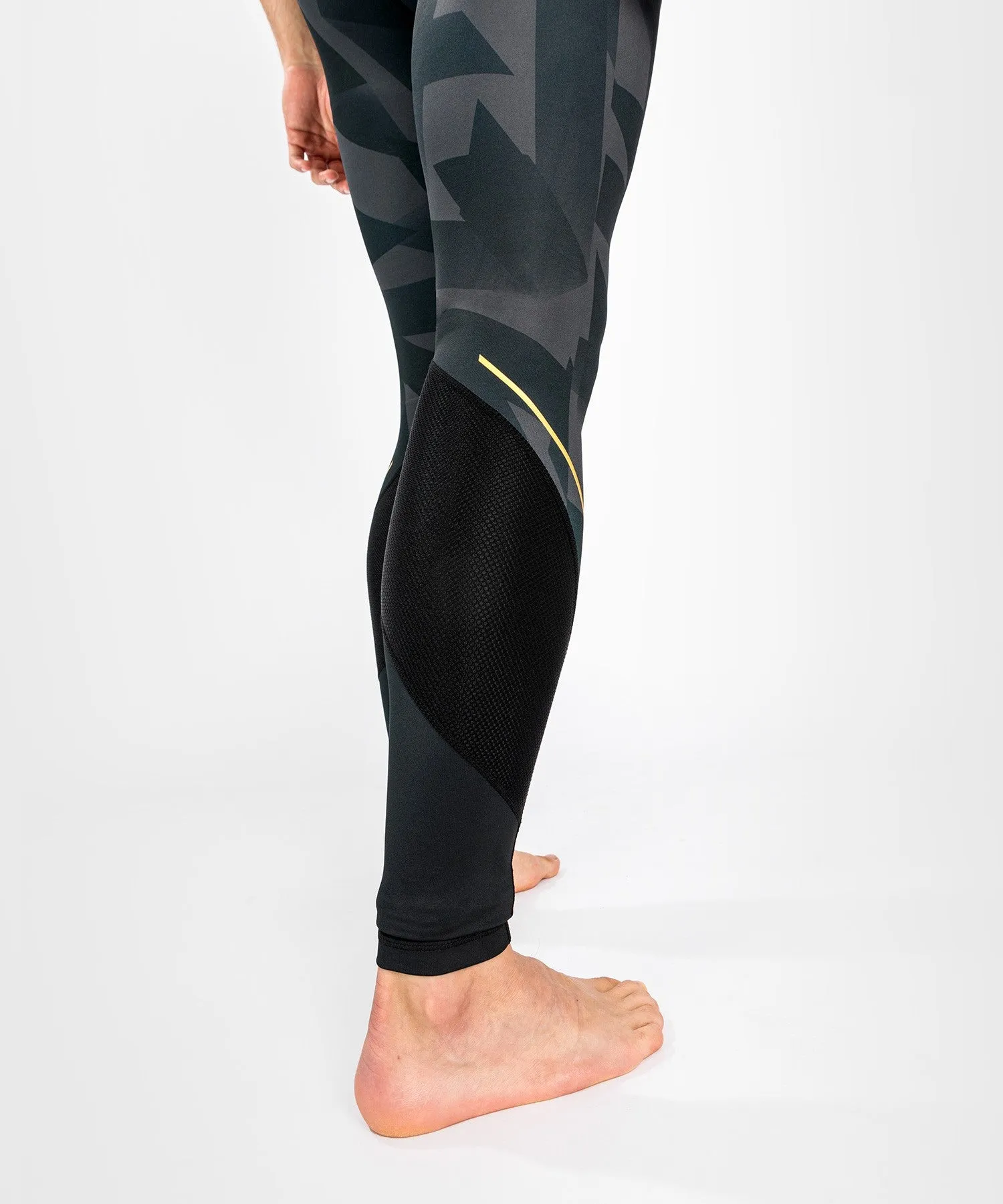 Venum Razor Spats - Black/Gold