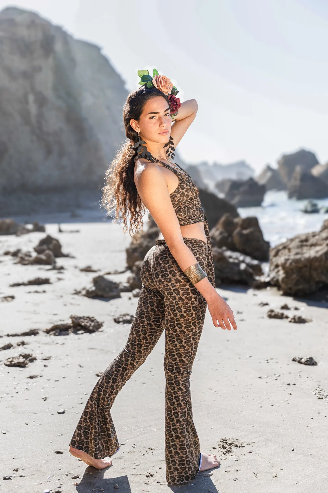 Wholesale - Flare Yoga Pants For Women In Brown Leopard Print